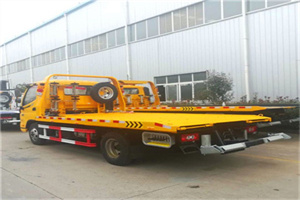 新世界附近拖车救援搭电